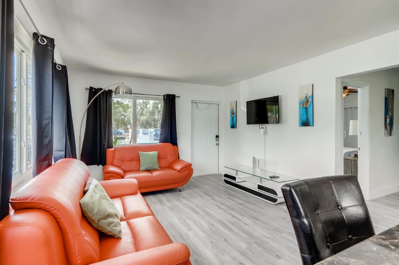 Tropical Getaway/ Stunning 2Br Gem Leilighet West Palm Beach Eksteriør bilde