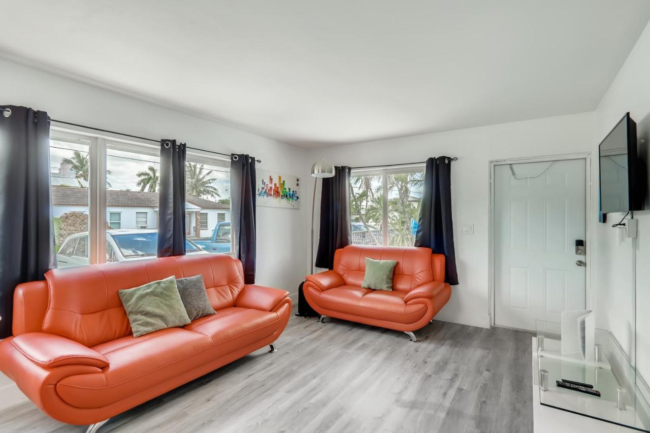 Tropical Getaway/ Stunning 2Br Gem Leilighet West Palm Beach Eksteriør bilde